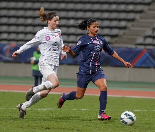 1200px-20130323_-_PSG-Juvisy_-_111